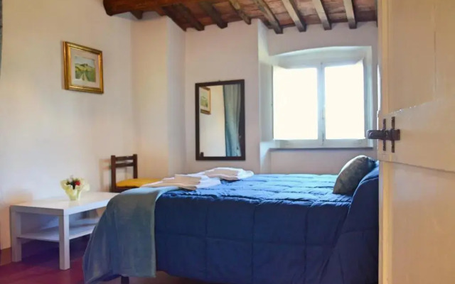Comfortable Holiday Home in Pistoia With Pool