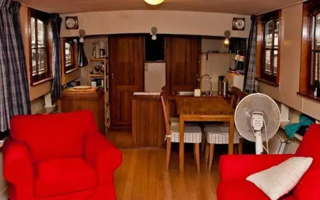 The Hoop Houseboat