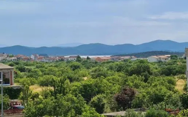 Tara I Ela
