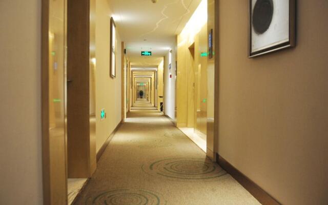 GreenTree Inn Zhuma Railway Station Qian Plaza Branch