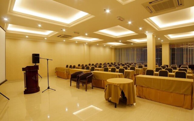 Valenza Hotel & Cafe