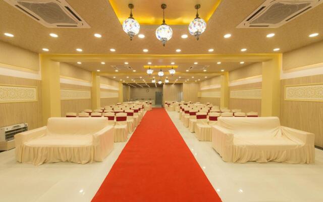 Hotel Ratana International