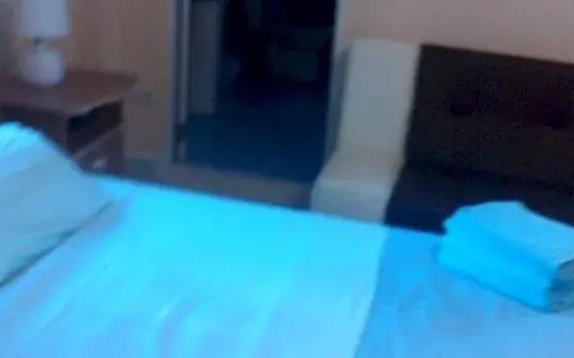 Back Packers Paradise