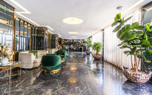 One hotel Casablanca