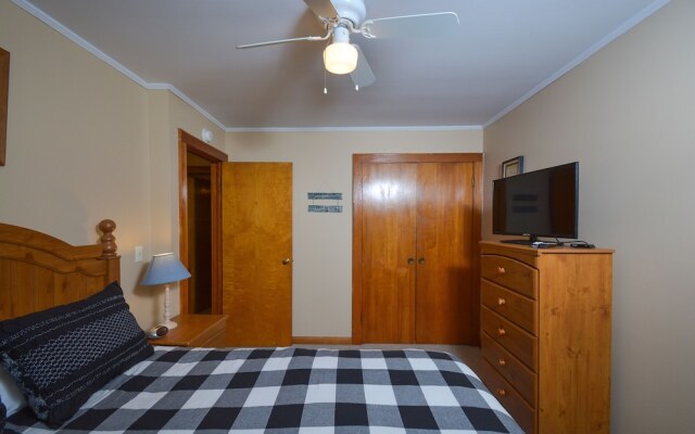 Whispering Oaks 3 Bedroom House