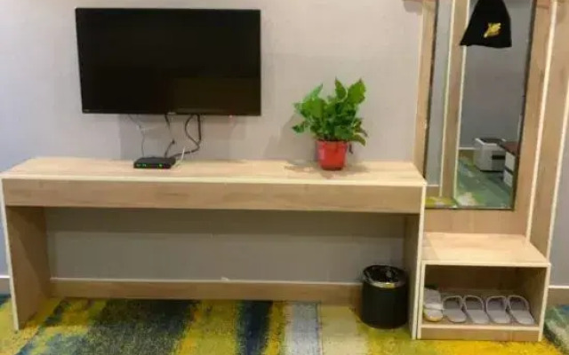 Licheng Jialijing Hotel