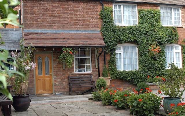 Courtyard Toft House