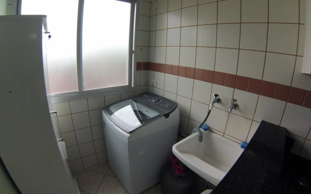 Apartamento charmoso a 50m da praia