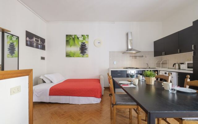 San Pietro House by Studio Vita