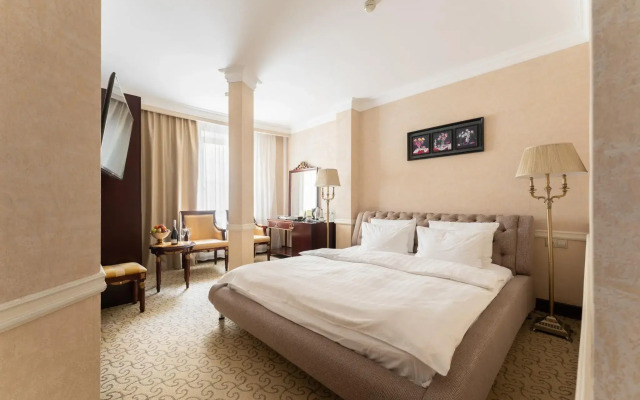 Голден Румс Москва