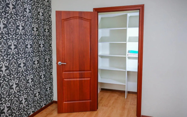 Apartment on Karl Marx Avenue 10A
