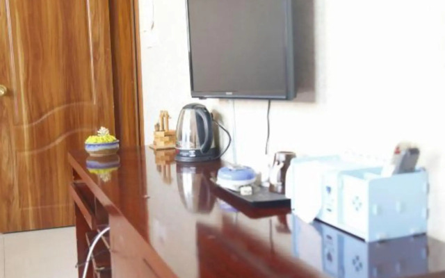 Nilv Flower Time International Youth Hostel