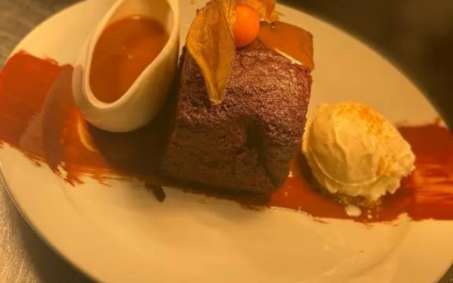 Manor House Inn