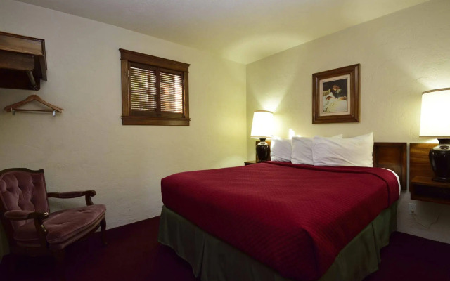 Sequim West Inn