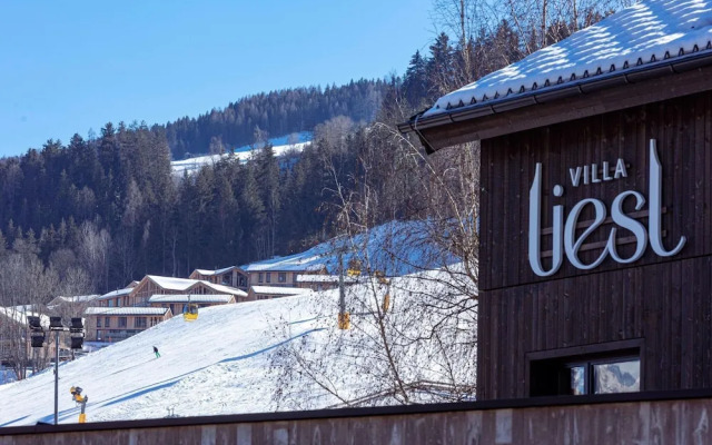 Premium Holiday Apartment With Balcony and Sauna