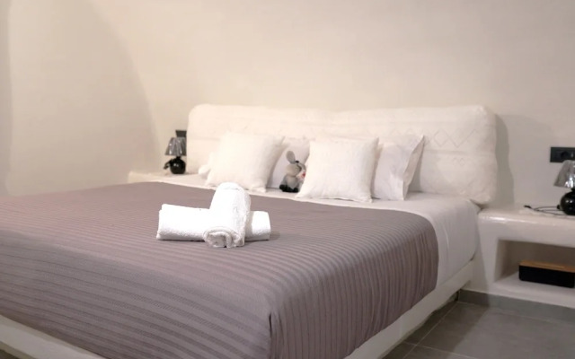 Santorini Dreams Villas