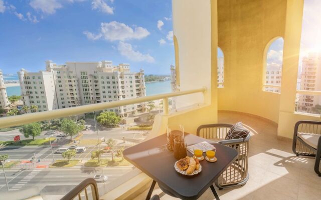 LUX The Shoreline Penthouse Suite