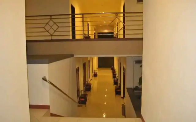 Grand Wisata Hotel