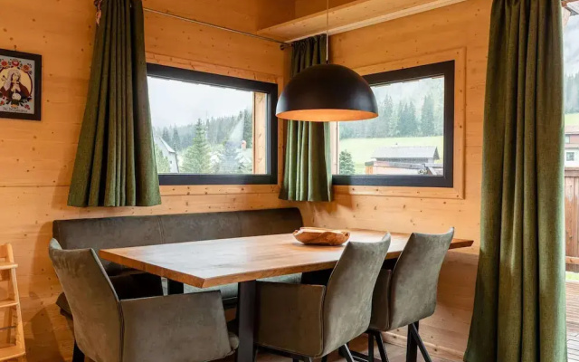 Charming Chalet With Infrared Sauna