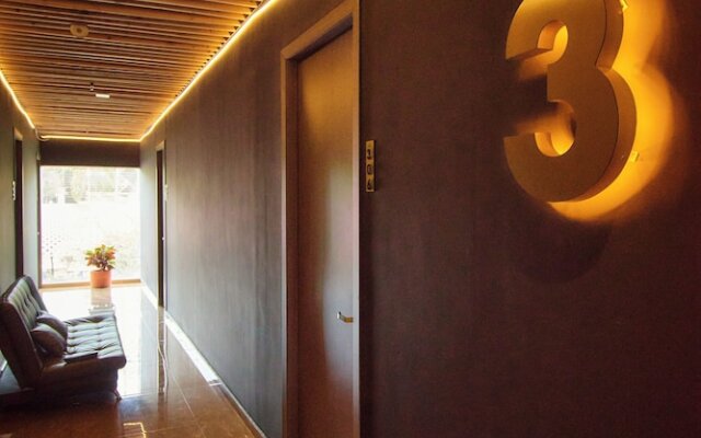 Lexum by Bernalo Hotels