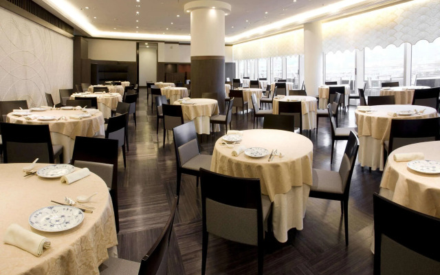 The Yokohama Bay Hotel Tokyu