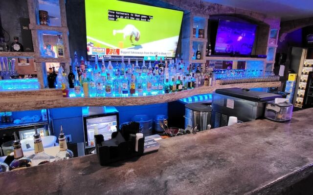 American Inn Cleburne