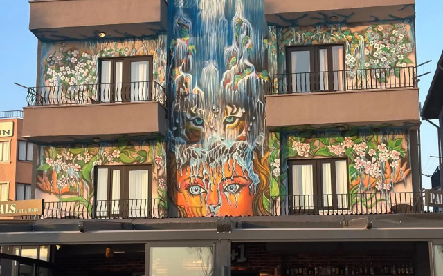 Yasemin Hotel