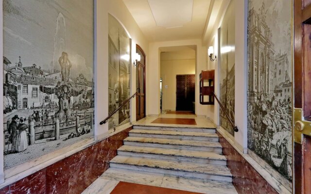 Spanish Steps Modern Apartment Balcony