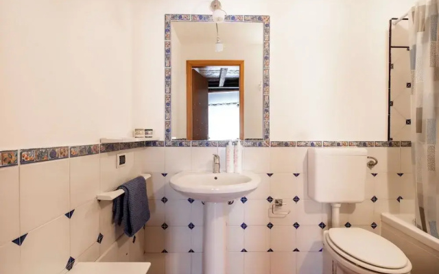 Casa Meli dietro Piazza San Domenico