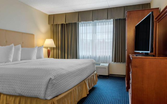 Quality Hotel Conference Center Cincinnati Blue Ash