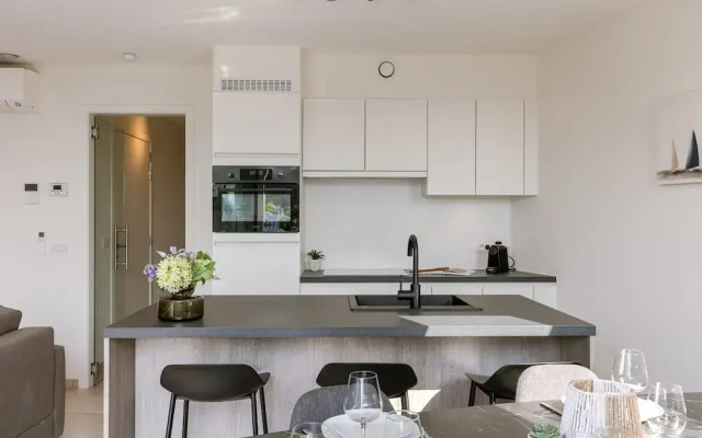 Spacious High-quality Duplex Apartment in Ostend