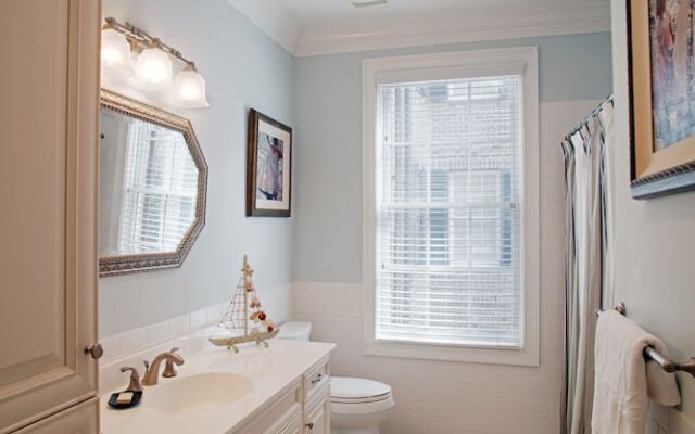 Beautiful 3BR Townhouse in Downtown