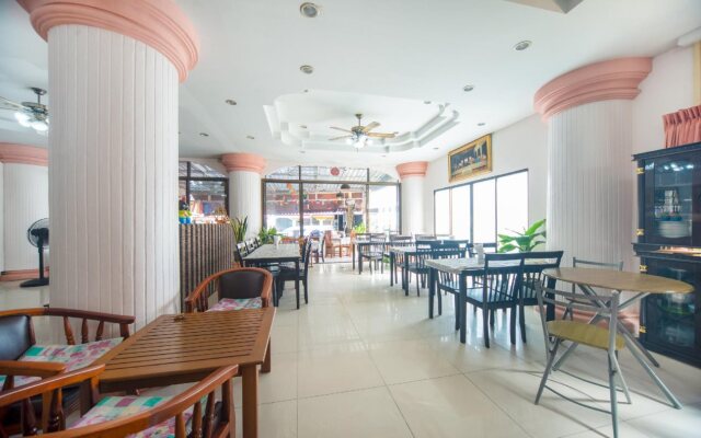 Hua Chiew Residence