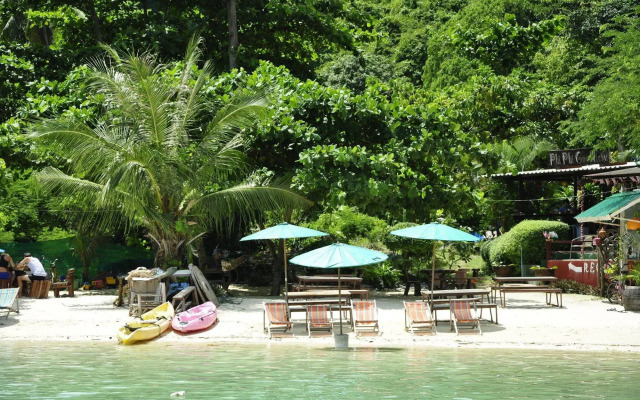 Phi Phi Beach Front Resort