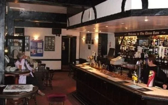 Three Tuns Hotel