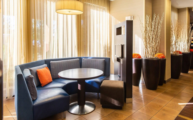 Courtyard Lexington Keeneland/Airport