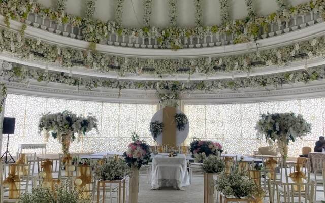 Grand Empire Palace Hotel