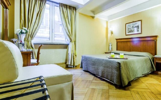 Luxury Rooms H 2000 Roma