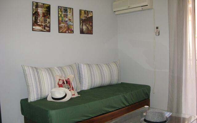 Handmade Apartment. A Step To City Center & Beach