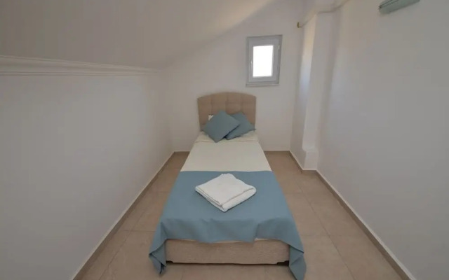 Sea Heaven Legend Apartments