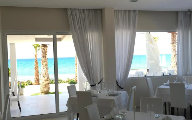 Sidari Beach Hotel