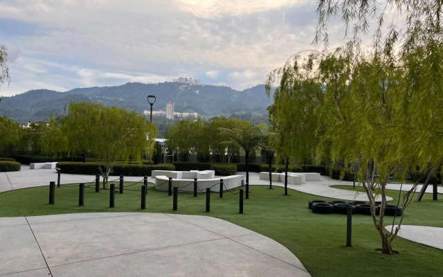 Windmill Suite Resort