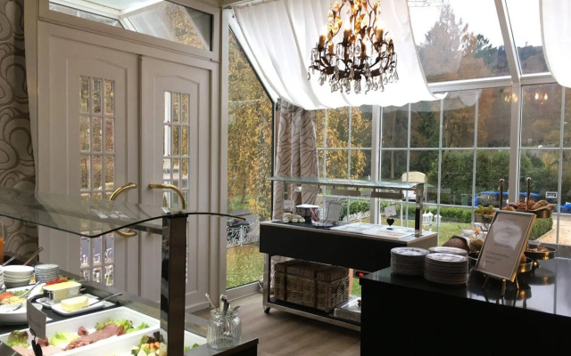 PARK VILLA zentral am Mittelrhein