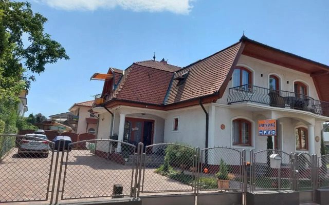 Gabi Apartmanház