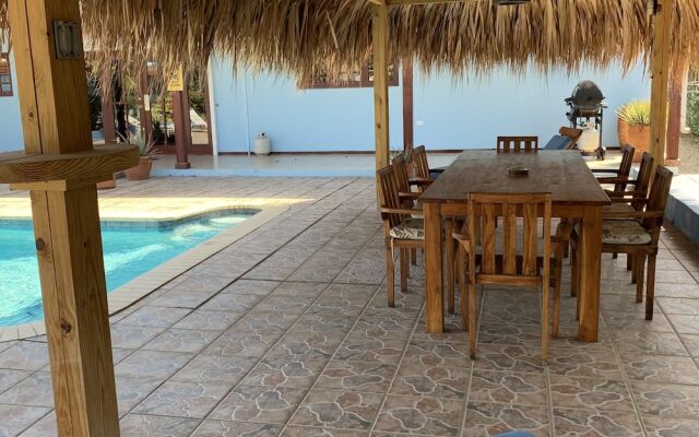 A Beautiful Aruba Salina Cerca Villa