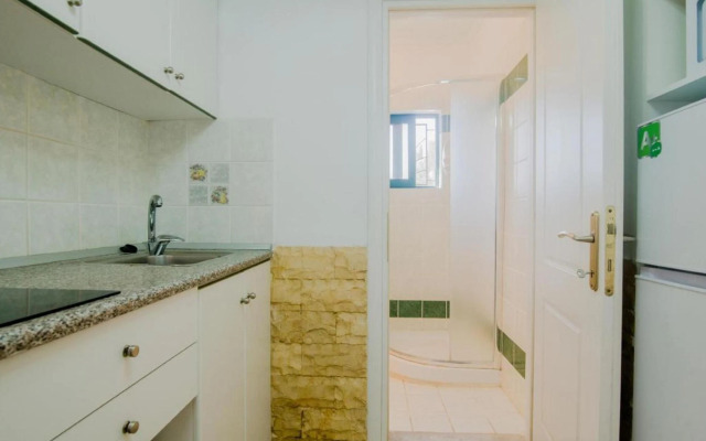 Attractive apartment in Mpenitses with shared pool