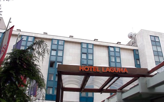 Hotel Laguna