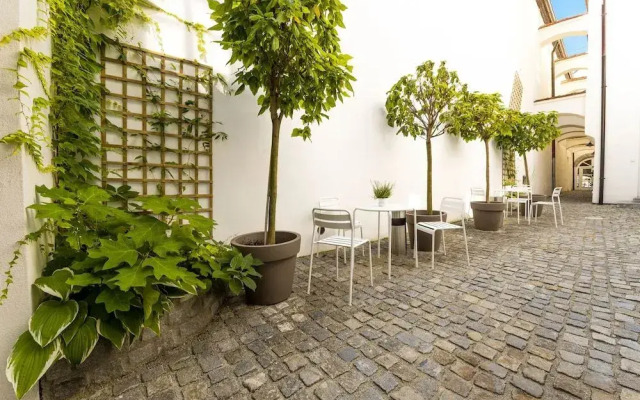 TGM Hotel Residence