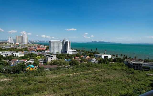 Jomtien Beach Condominium.