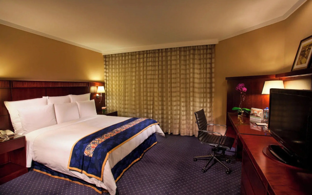 Shanghai Qilu Hotel